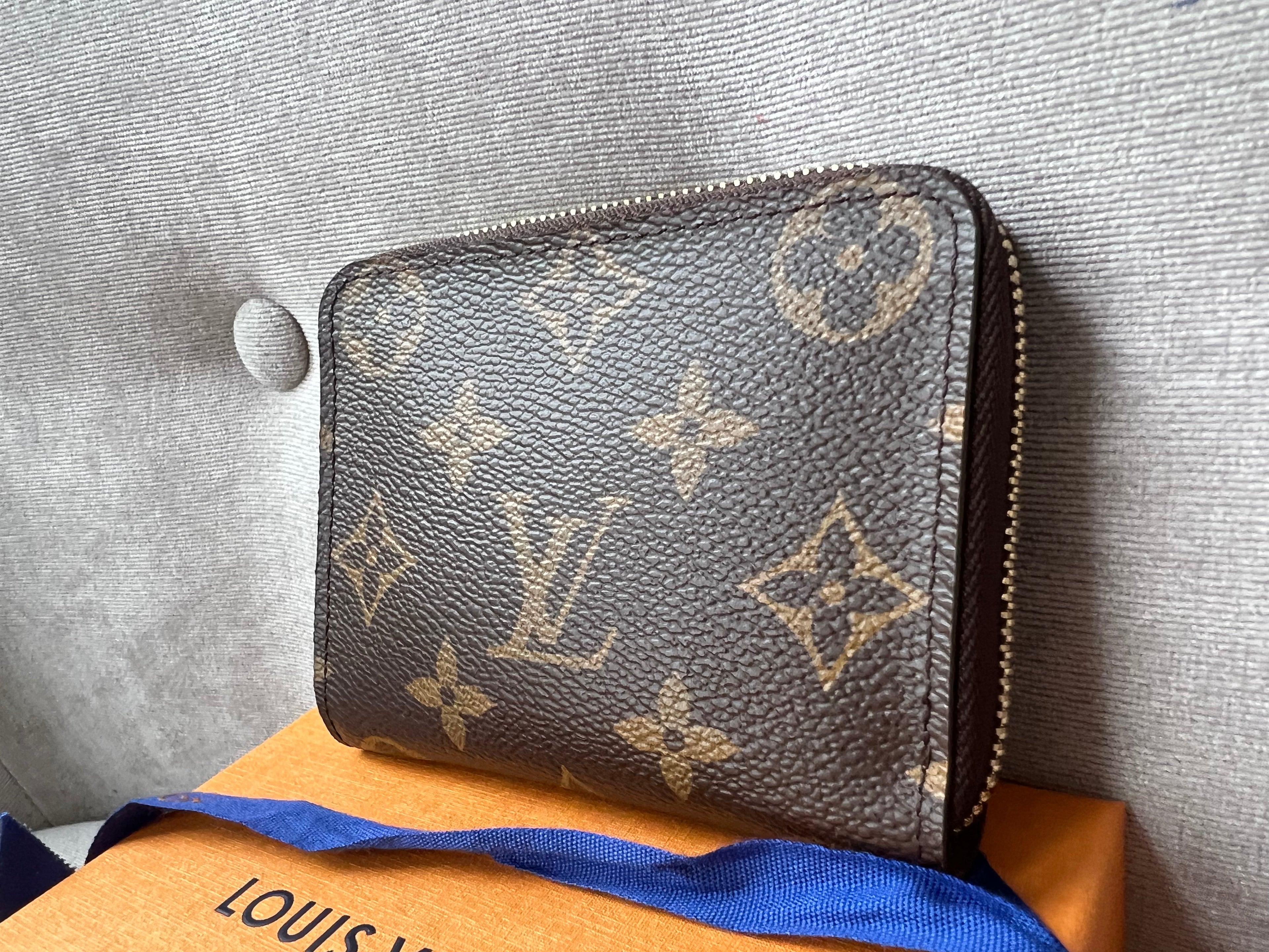 LO-LV bags 3017