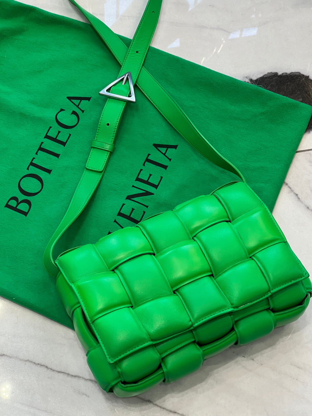 B - V PADDED CASSETTE BAG