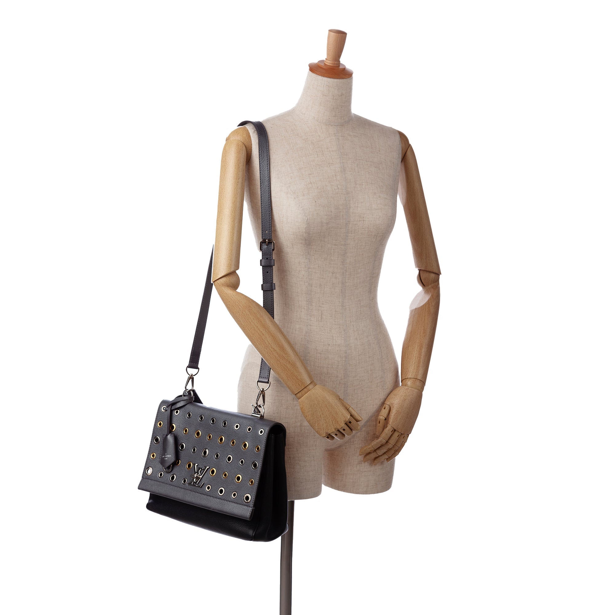LO-LV bags 4811