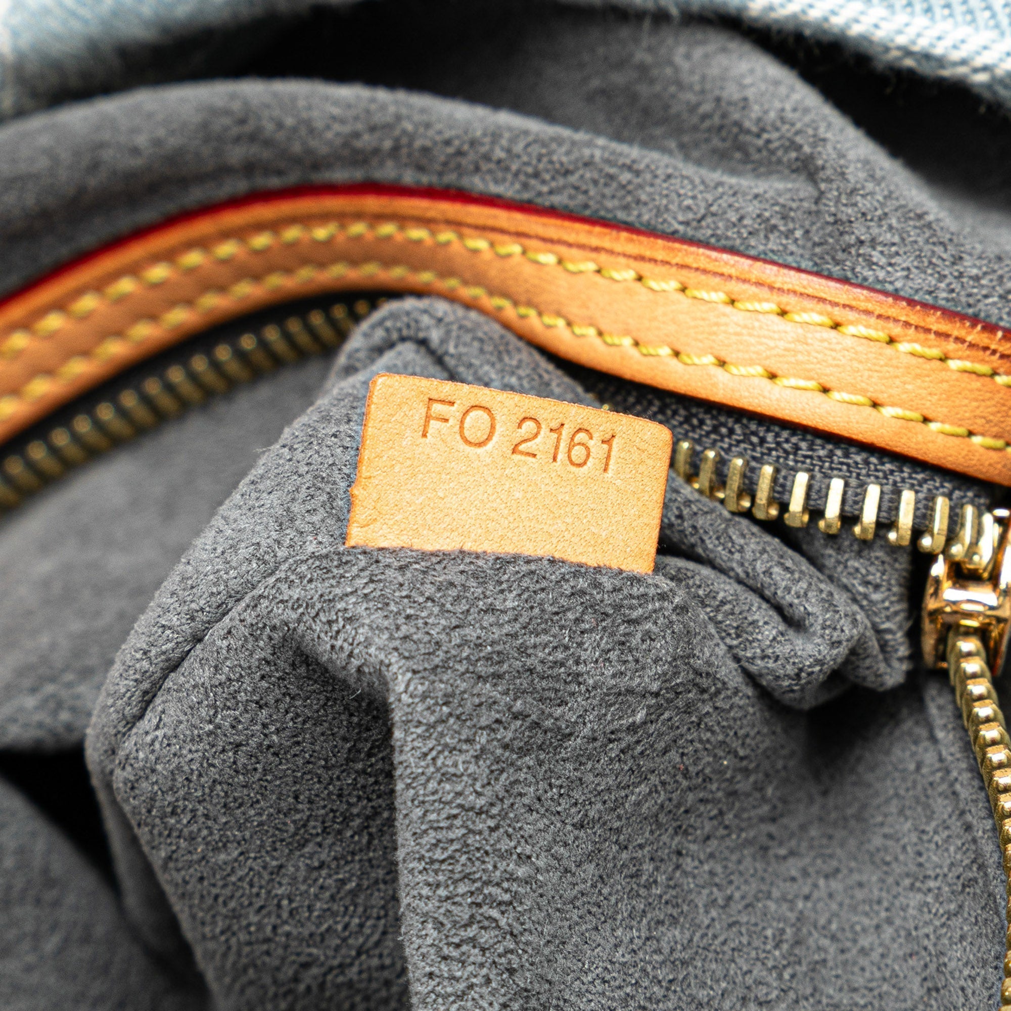 LO-LV bags 4742