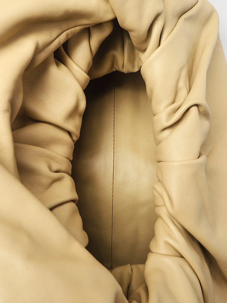 B - V CALFSKIN LEATHER THE POUCH SHOULDER BAG