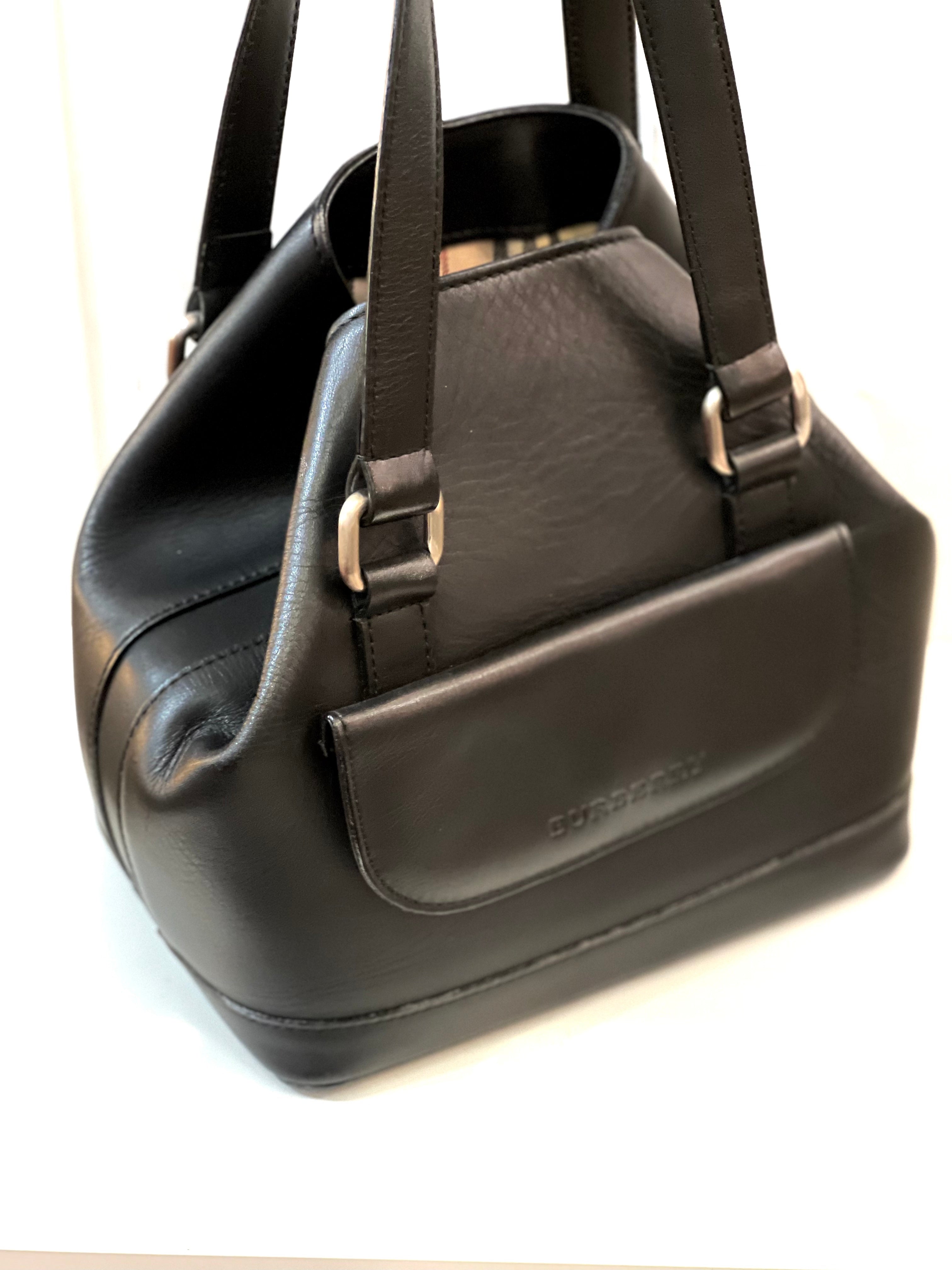 B-BERY  LEATHER SHOULDER BAG