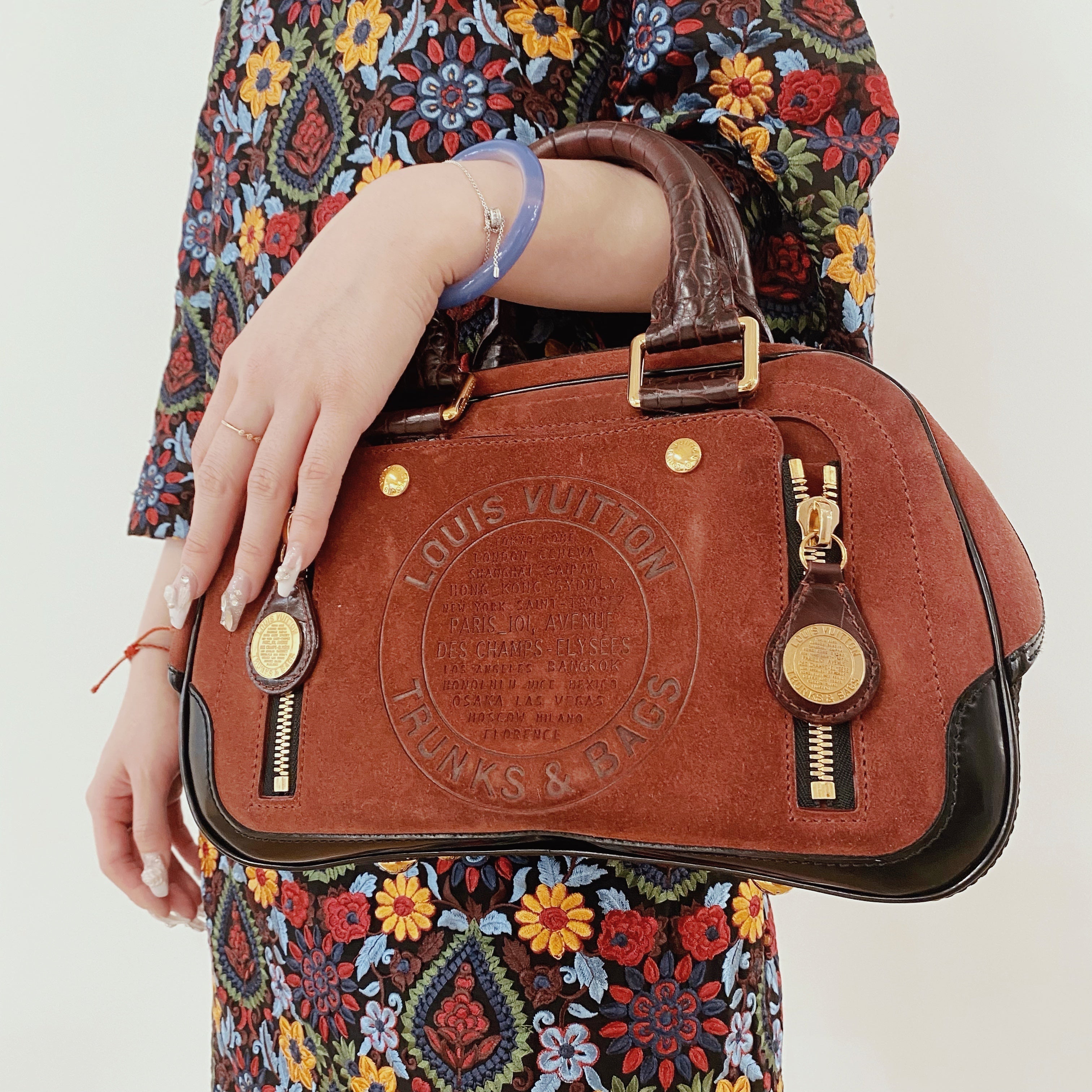 LO-LV bags 6913