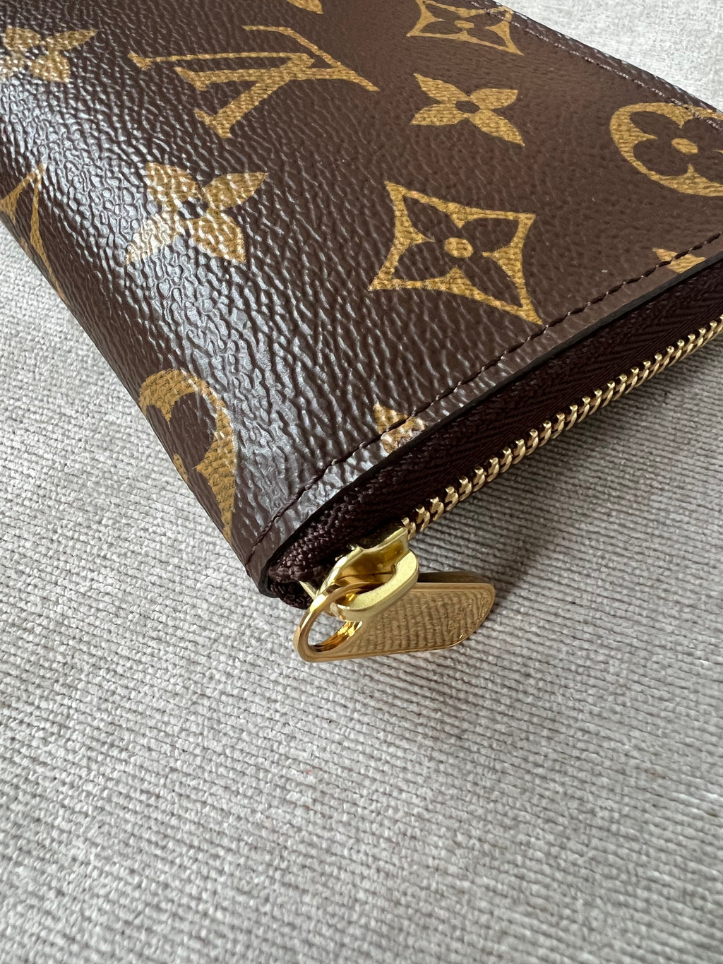 LO-LV bags 3017