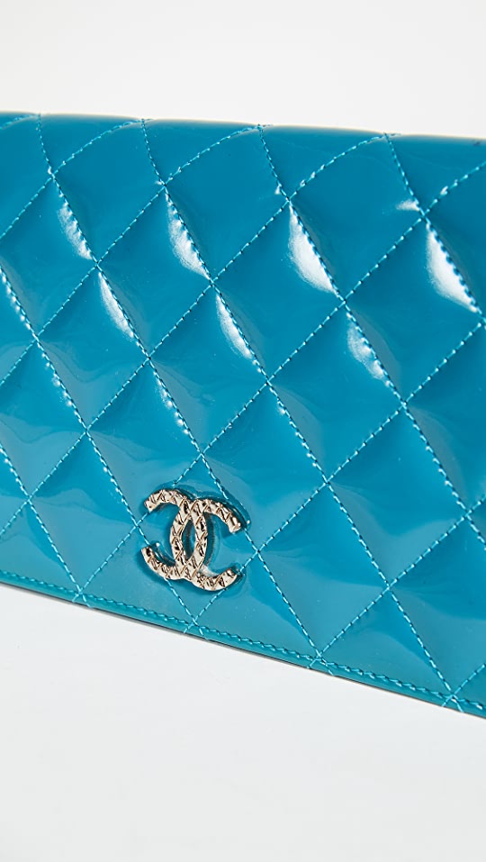 CHL -  BRILLIANT MATELASSE  PATENT  WALLET