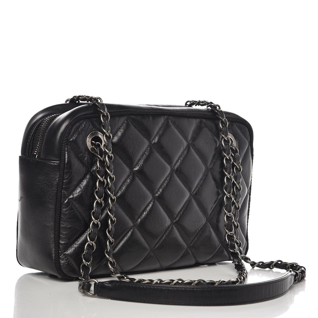 CHL -  CALFSKIN QUILTED LEATHER BALLERINA CAMERA BAG