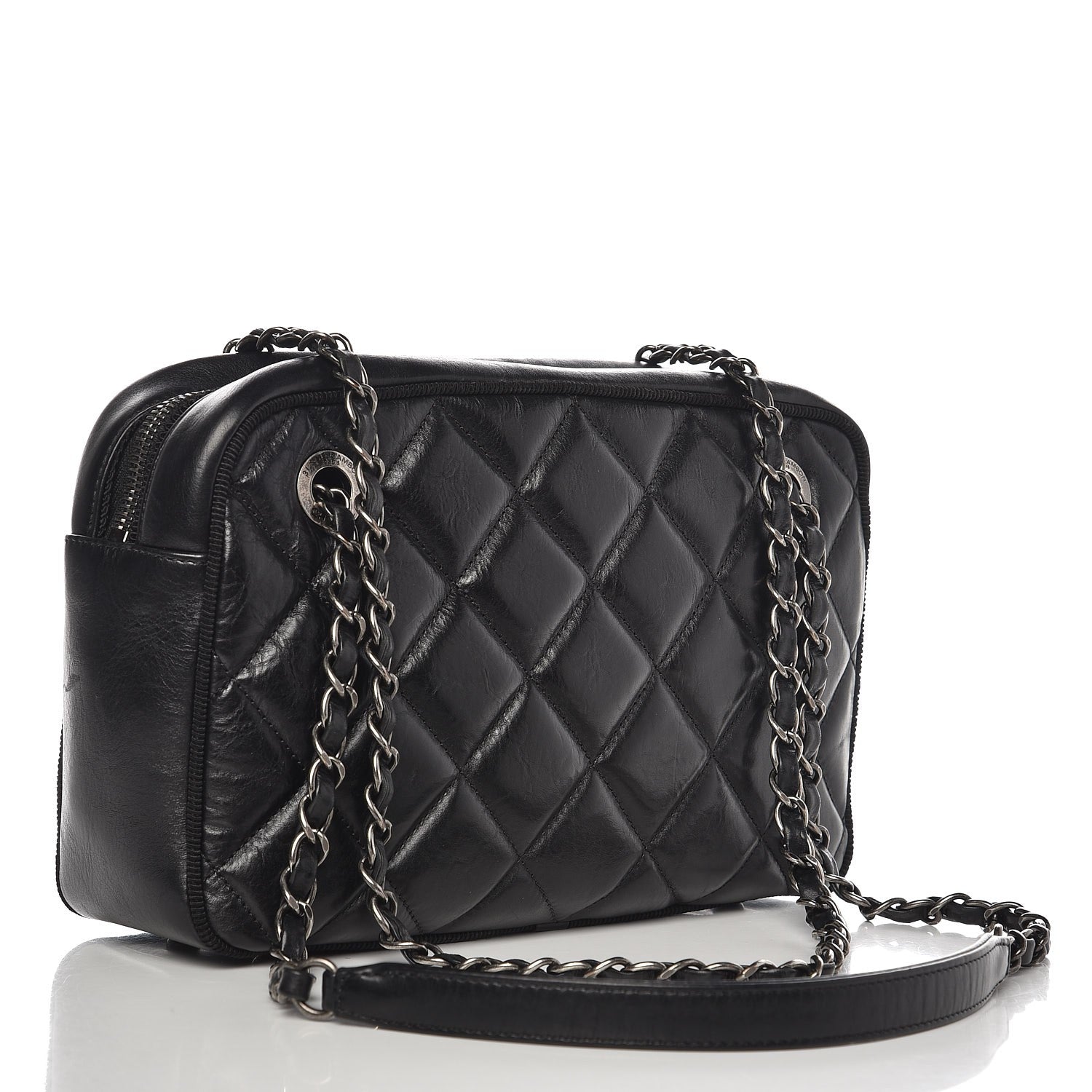 CHL -  CALFSKIN QUILTED LEATHER BALLERINA CAMERA BAG