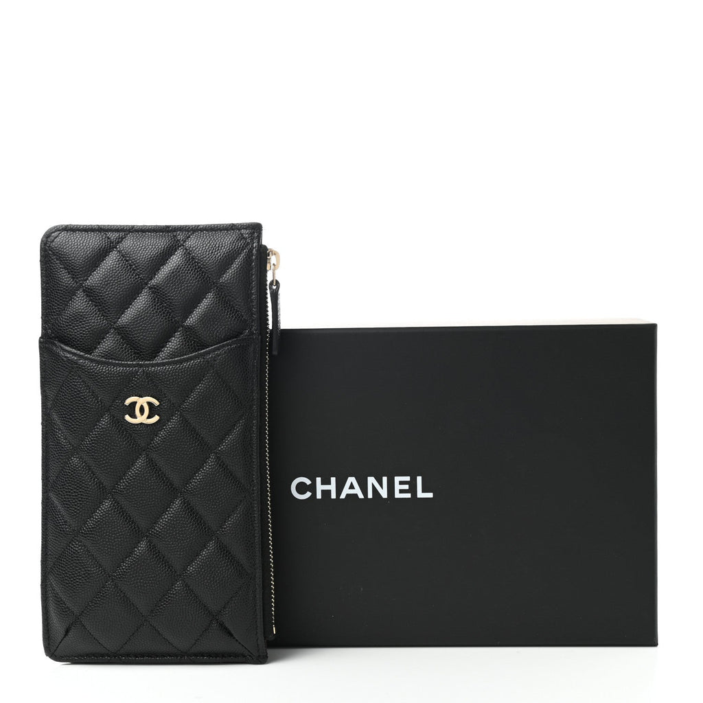 CHL -  CAVIAR QUILTED FLAT MULTI-FUNCTIONAL CASE