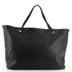 CHL -  CAVIAR QUILTED LAMBSKIN FEVER XL TOTE BAG