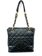 CHL -  CAVIAR QUILTED PETIT SHOPPING TOTE PST