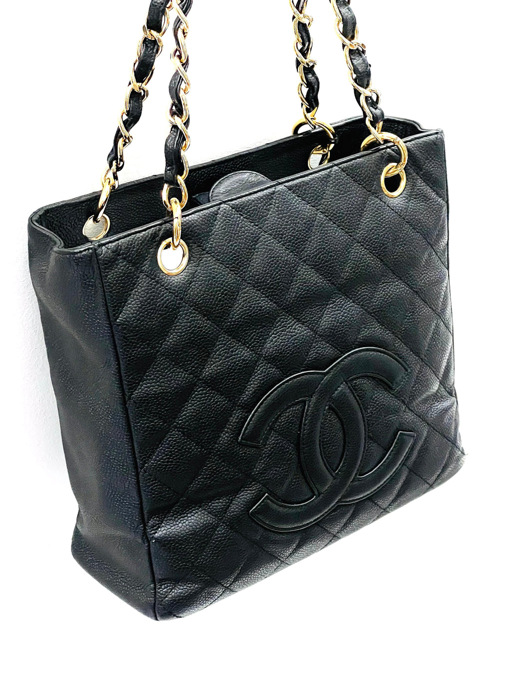 CHL -  CAVIAR QUILTED PETIT SHOPPING TOTE PST