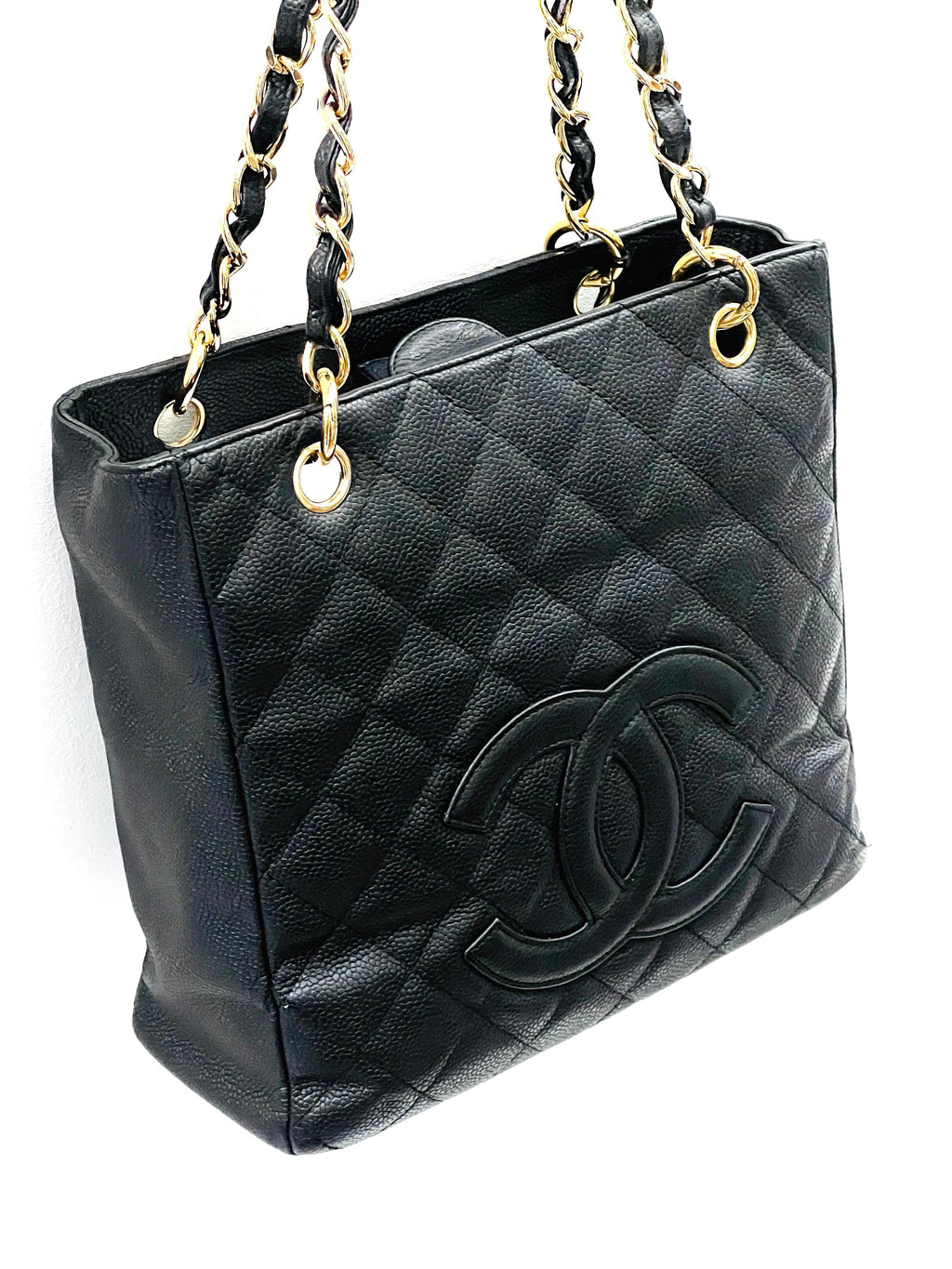 CHL -  CAVIAR QUILTED PETIT SHOPPING TOTE PST