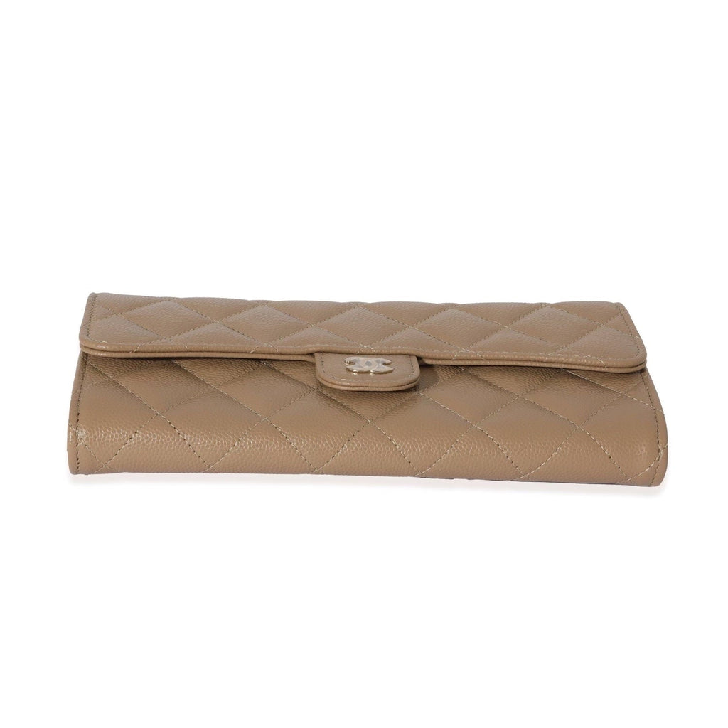 CHL -  CAVIAR QUILTED LARGE GUSSET FLAP WALLET