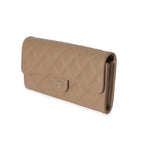 CHL -  CAVIAR QUILTED LARGE GUSSET FLAP WALLET