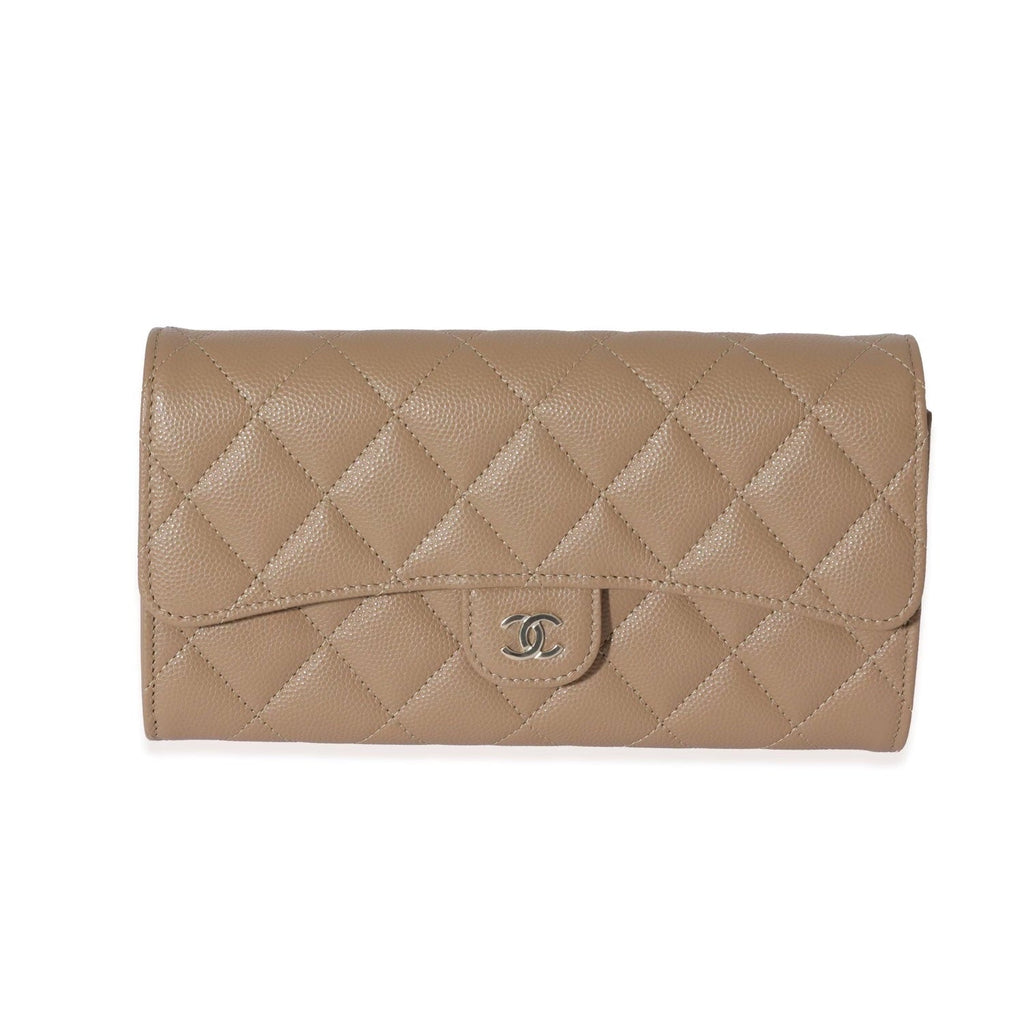 CHL -  CAVIAR QUILTED LARGE GUSSET FLAP WALLET