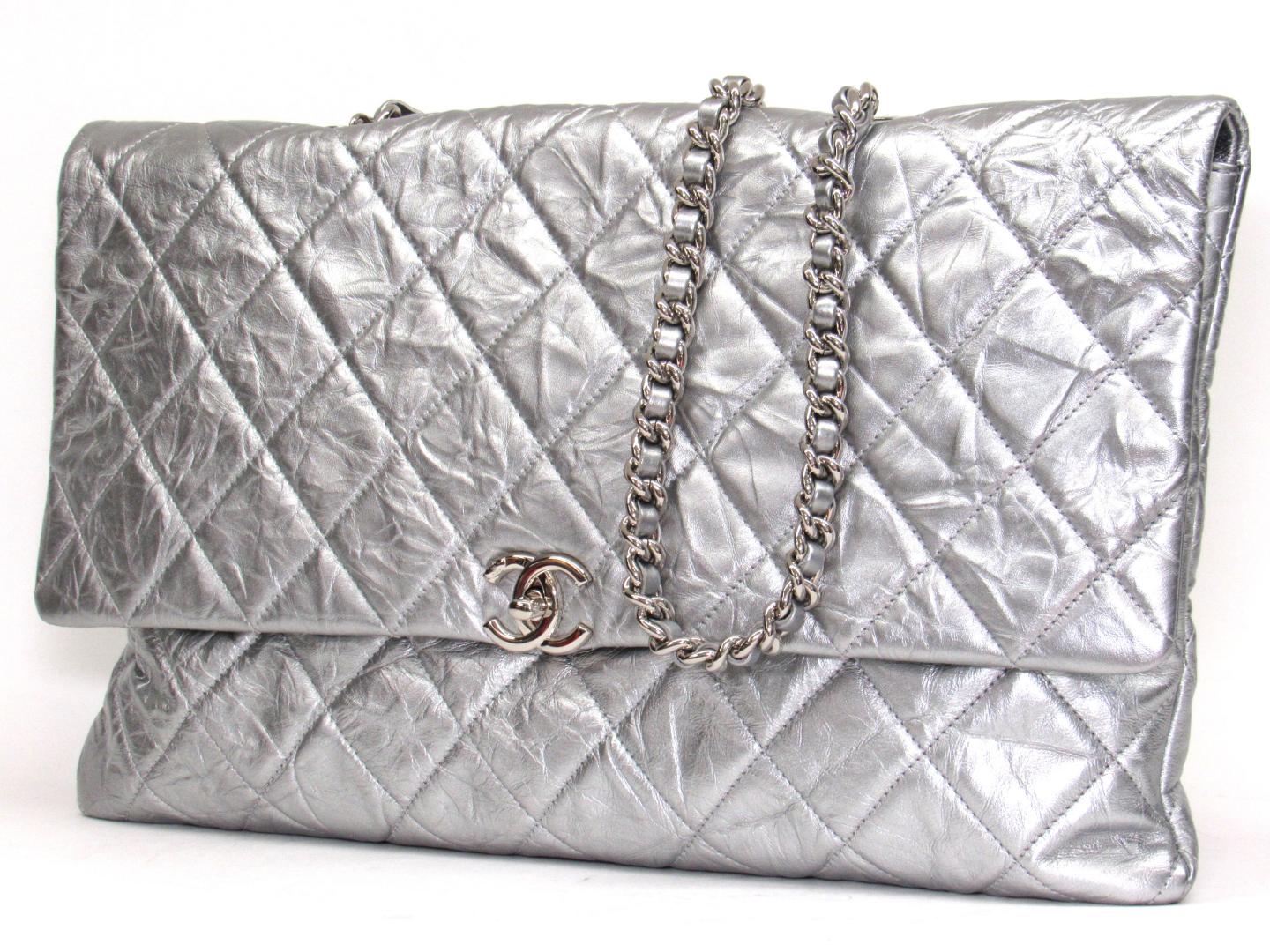 CHL -  CRUMPLED QUILTED CALFSKIN METALLIC CHAIN BAG