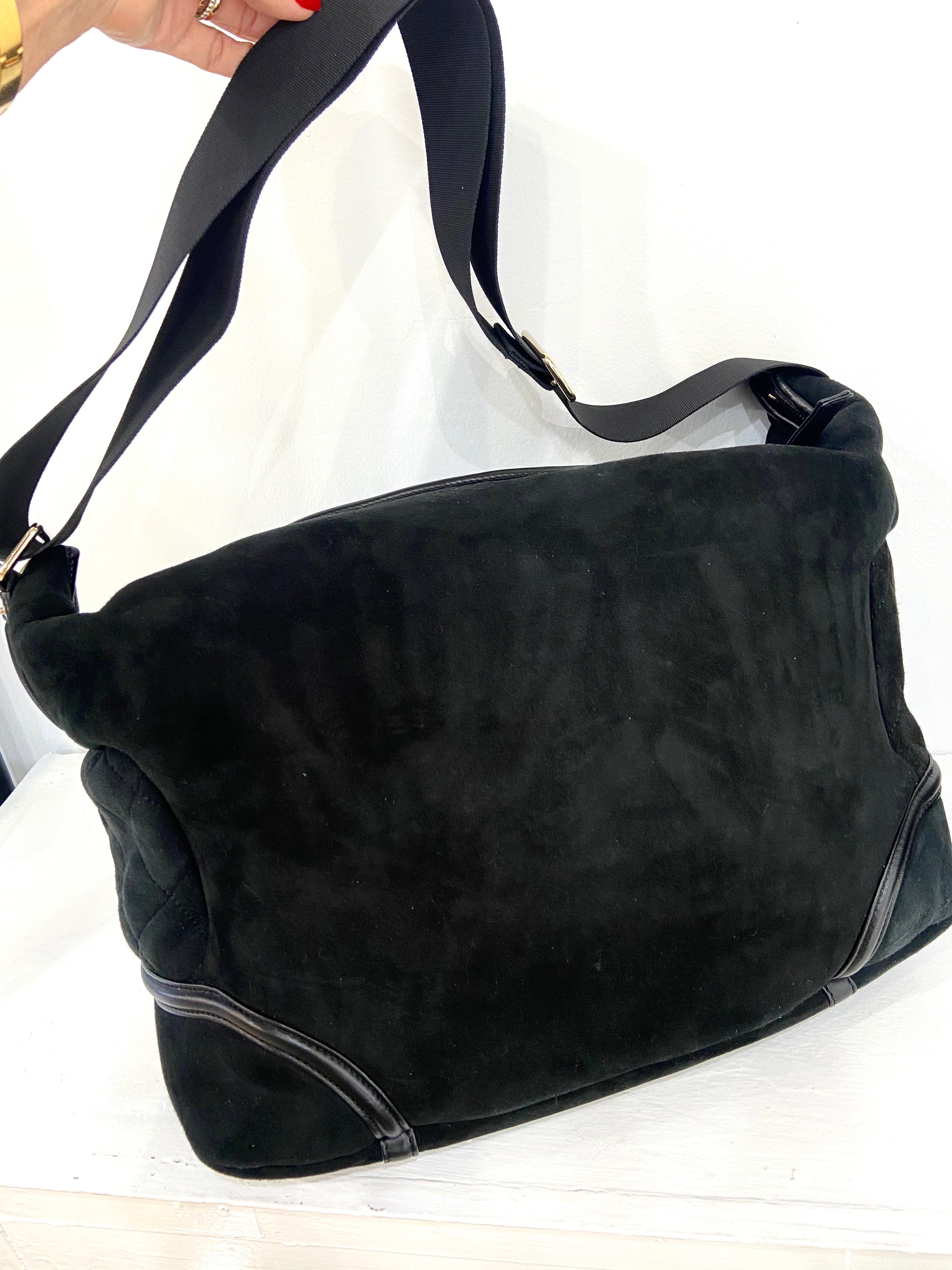 CHL -  BLACK SHEARLING HOBO BAG