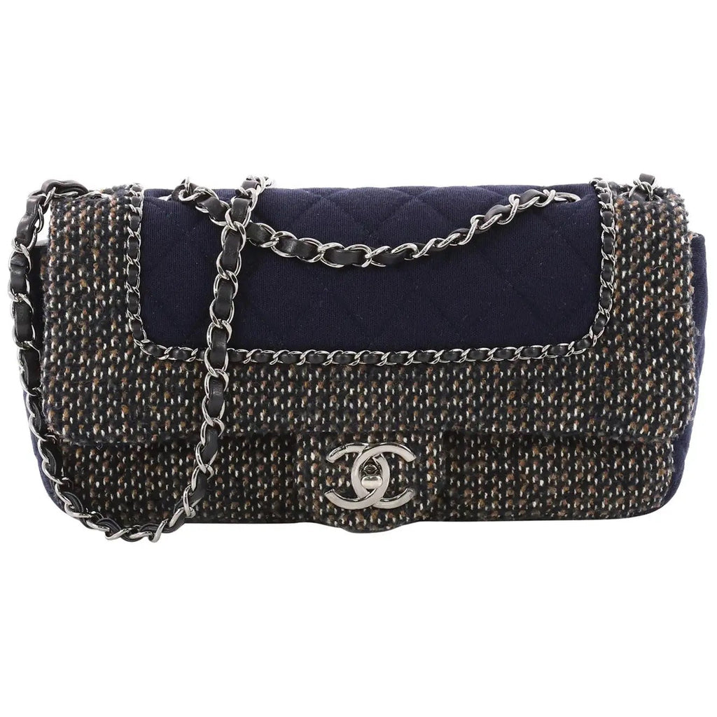 CHL -  HOUNDSTOOTH BOUCLE CLASSIC FLAP SHOULDER BAG