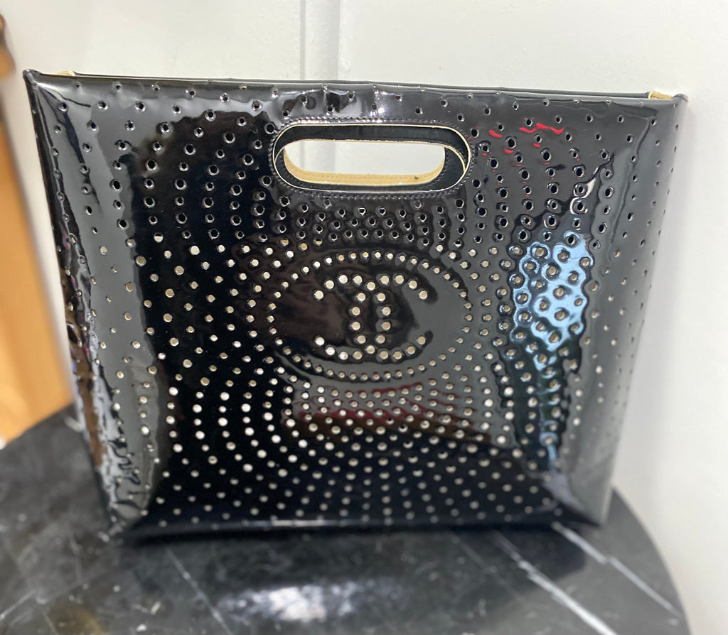 CHL -  CC PERFORATED PATENT CLUTCH BAG
