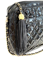 CHL -   QUILTED PATENT CAMERA TASSEL MEDIUM BAG