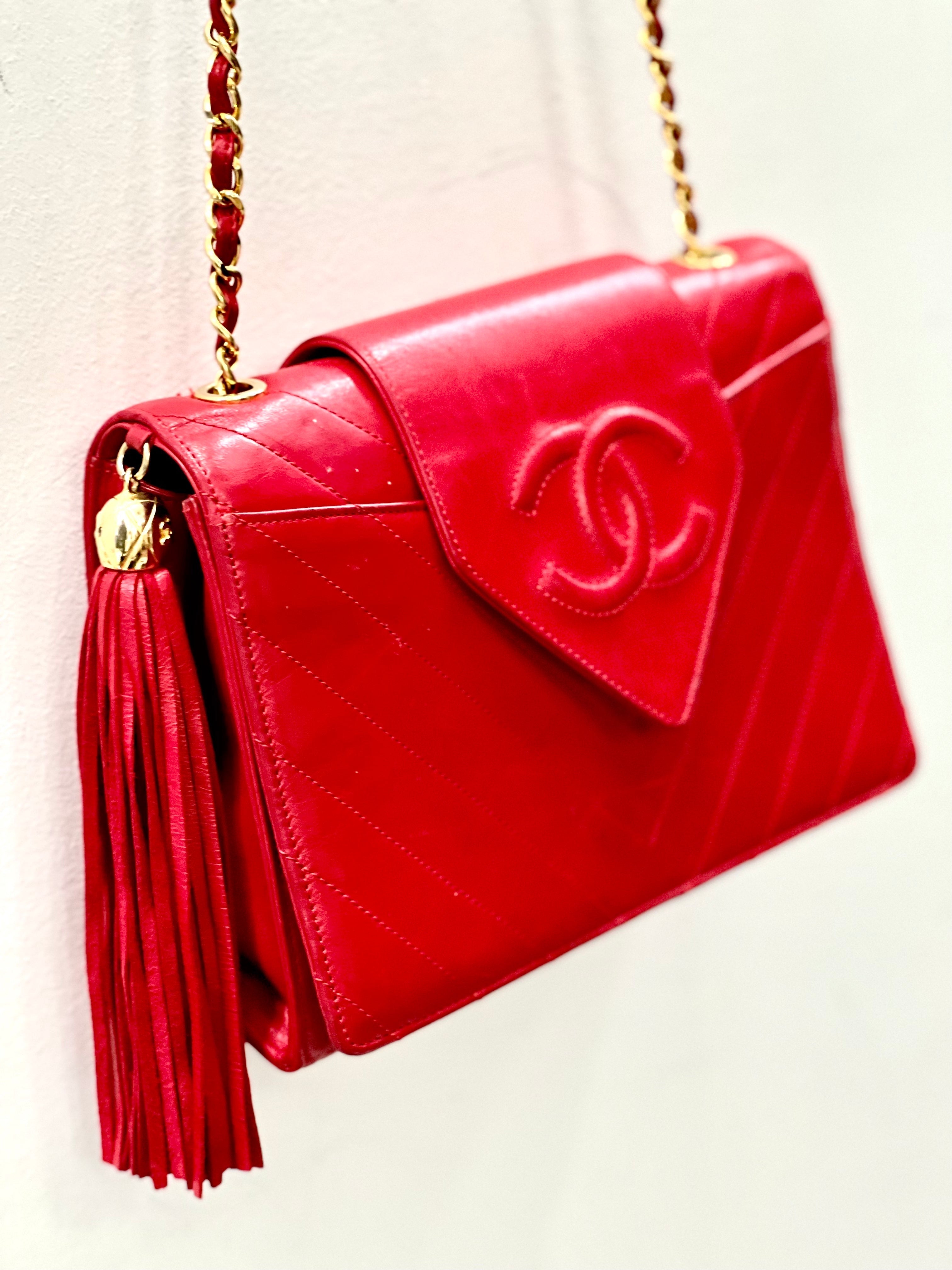 CHL -   RED CHEVRON QUILTED LAMBSKIN CHAIN BAG