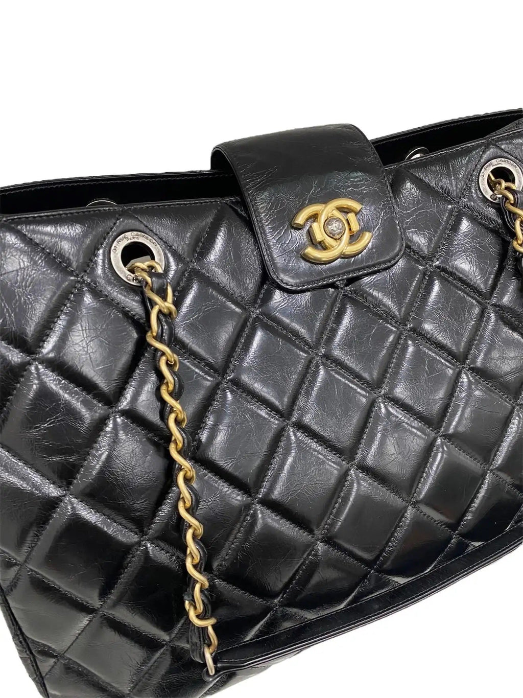 CHL -  CC QUILTED LAMBSKIN TOTE BAG