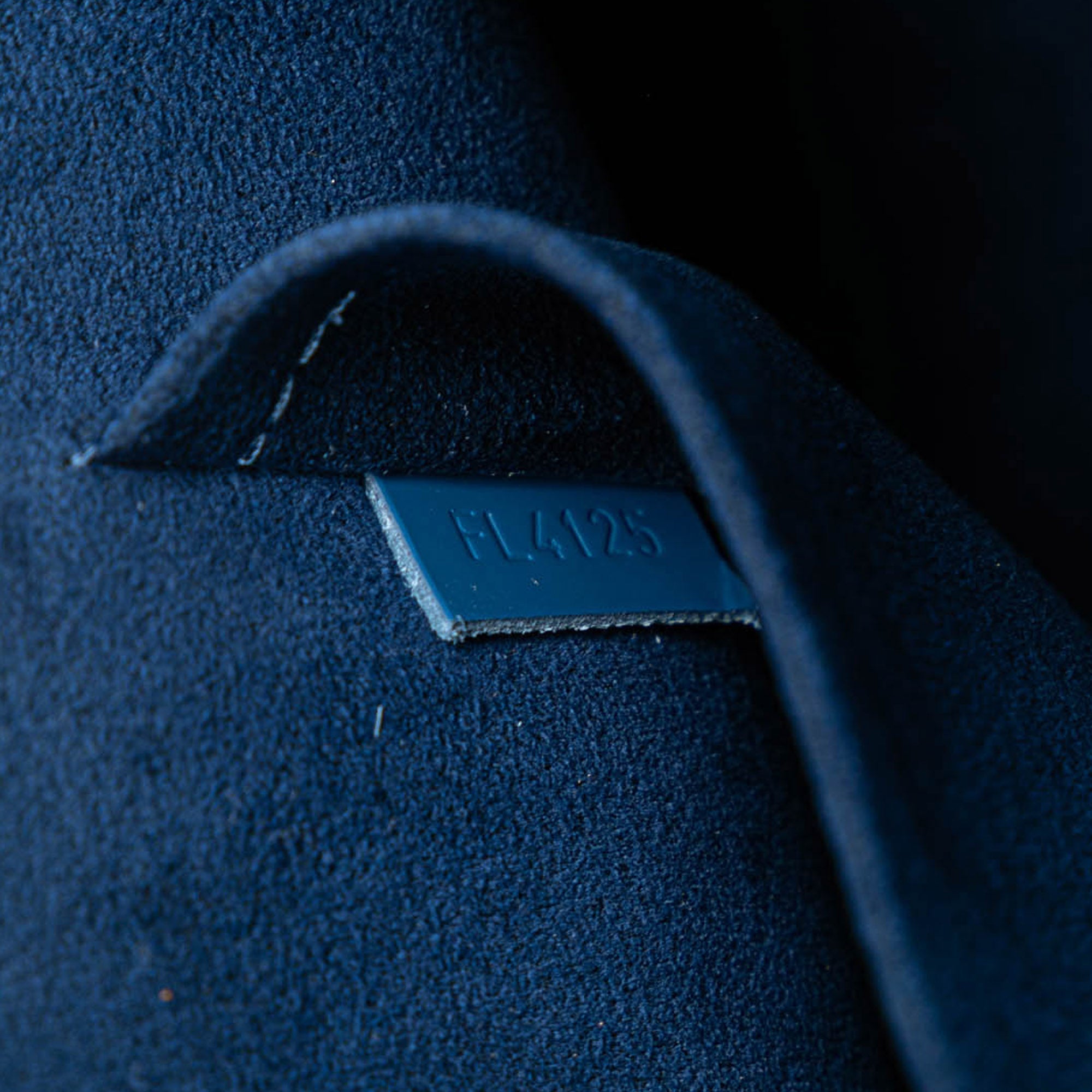 LO-LV bags 4486