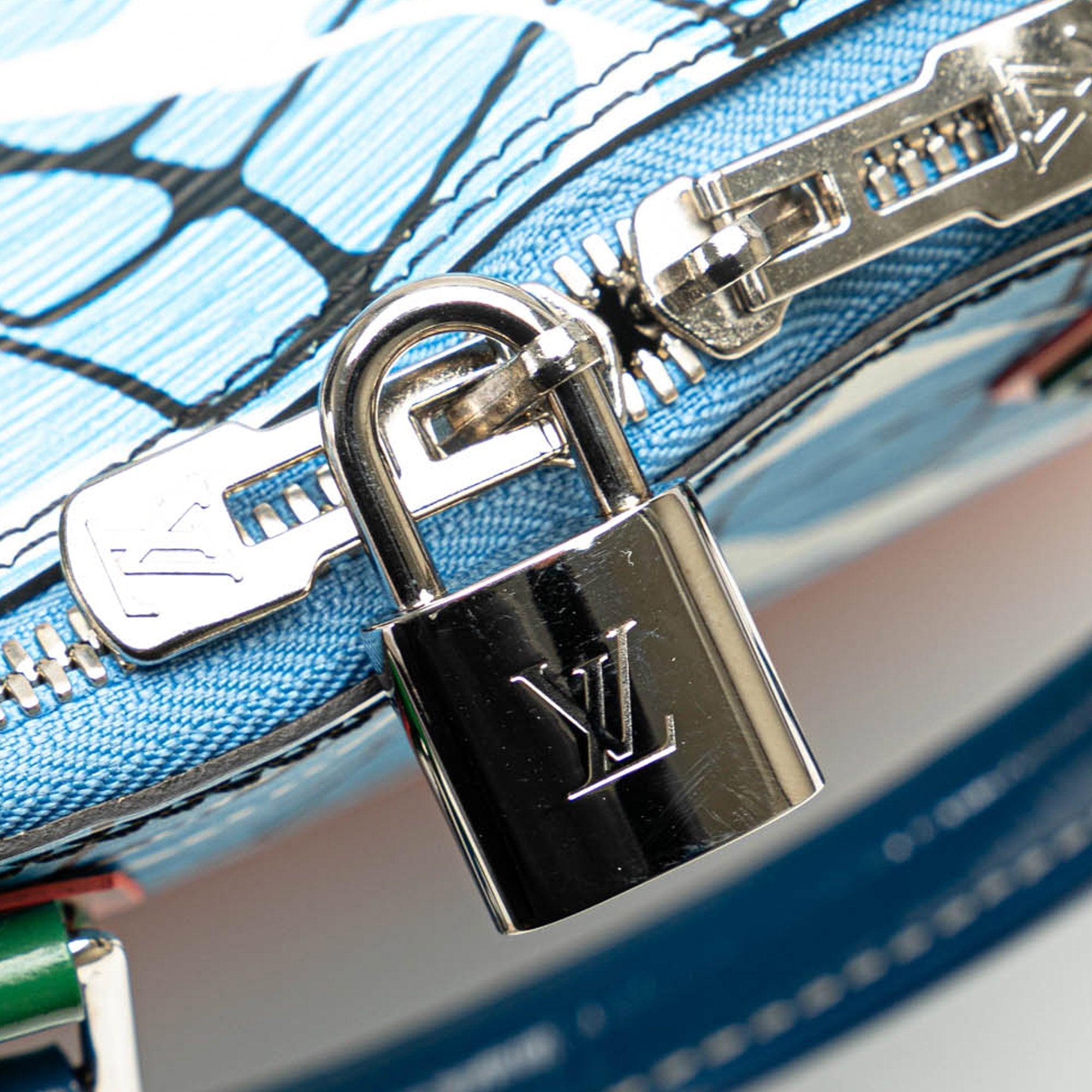 LO-LV bags 4486