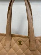 CHL -  QUILTED LAMBSKIN LEATHER WILD STITCH TOTE