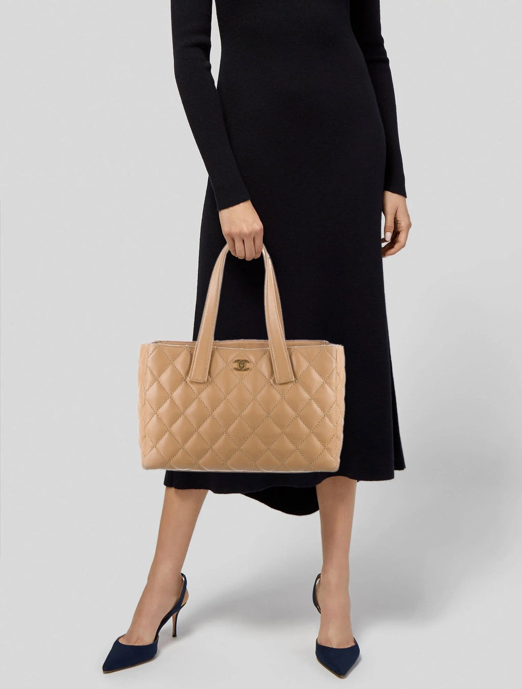 CHL -  QUILTED LAMBSKIN LEATHER WILD STITCH TOTE