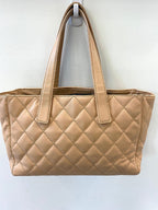 CHL -  QUILTED LAMBSKIN LEATHER WILD STITCH TOTE