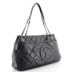 CHL -  CAVIAR QUILTED LEATHER TIMELESS CC SOFT SHOPPER TOTE BAG