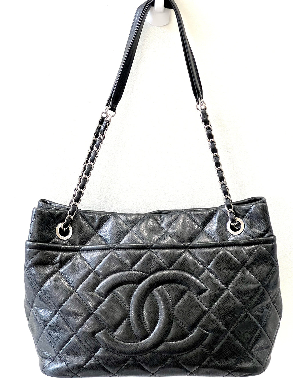 CHL -  CAVIAR QUILTED LEATHER TIMELESS CC SOFT SHOPPER TOTE BAG