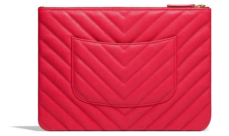 CHL -  CHEVRON QUILTED CAVIAR LAMBSKIN O CASE WITH CHARM