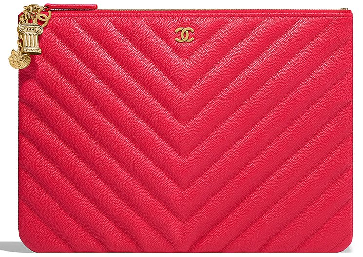 CHL -  CHEVRON QUILTED CAVIAR LAMBSKIN O CASE WITH CHARM