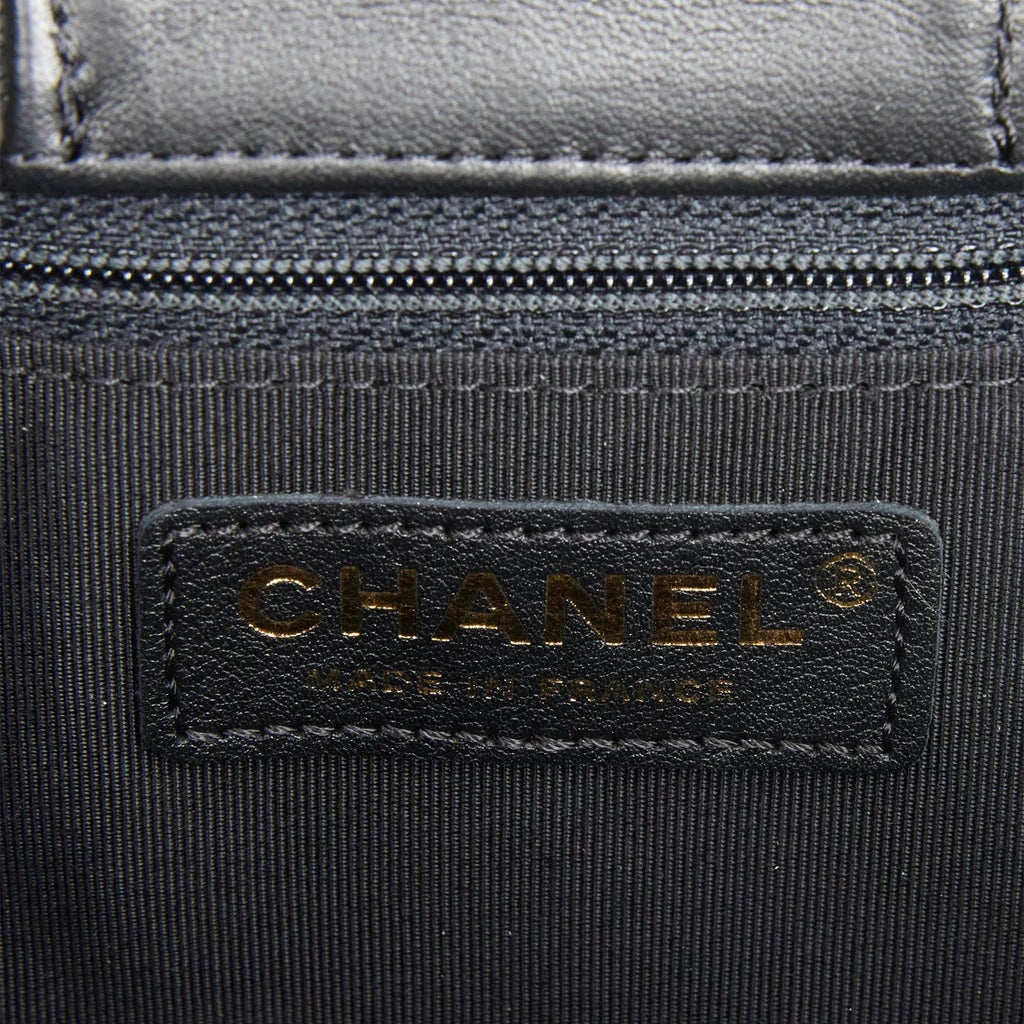 CHL -  QUILTED CALFSKIN TIMELESS TOTE BAG