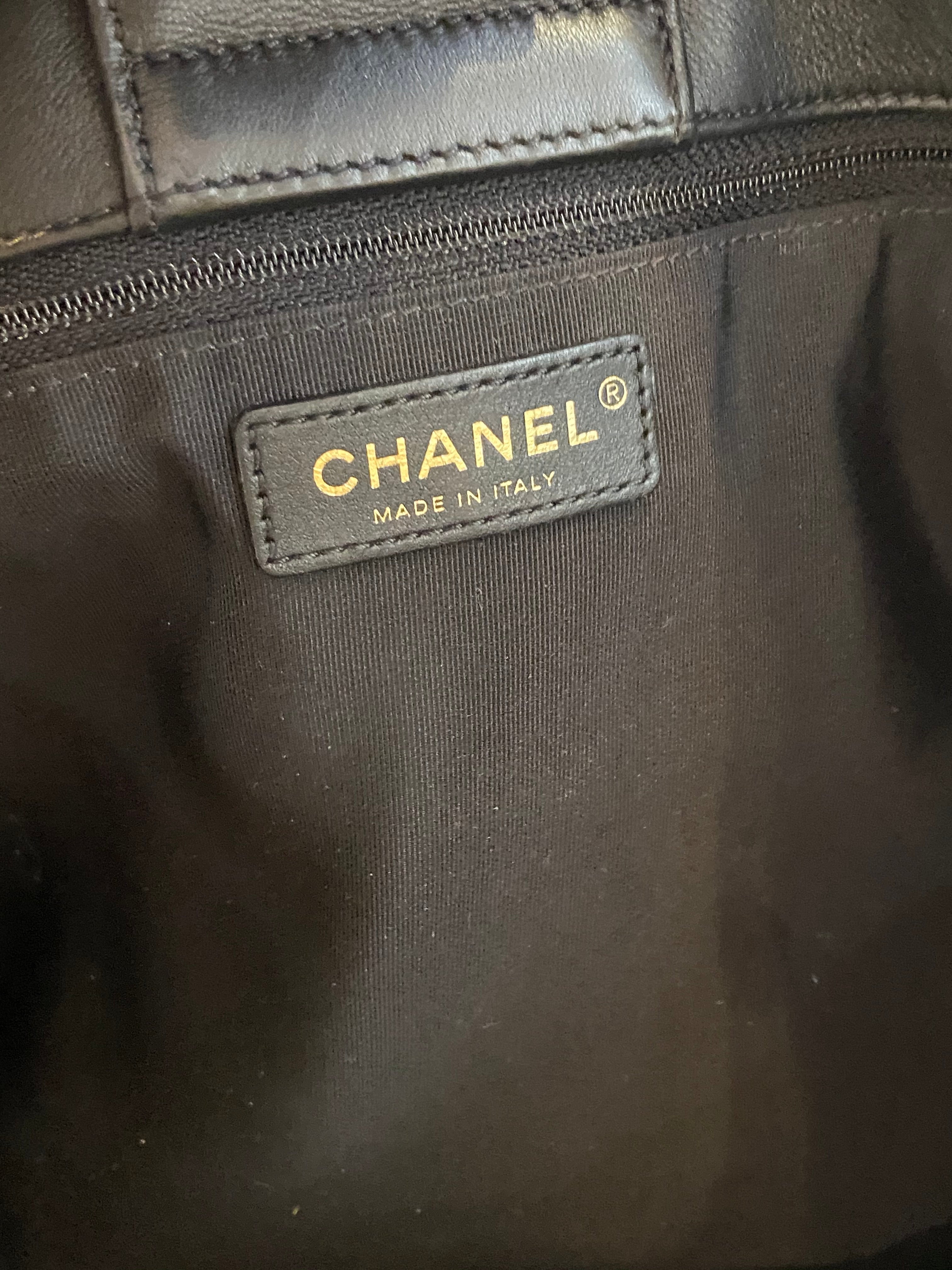 CHL -  QUILTED CALFSKIN TIMELESS TOTE BAG