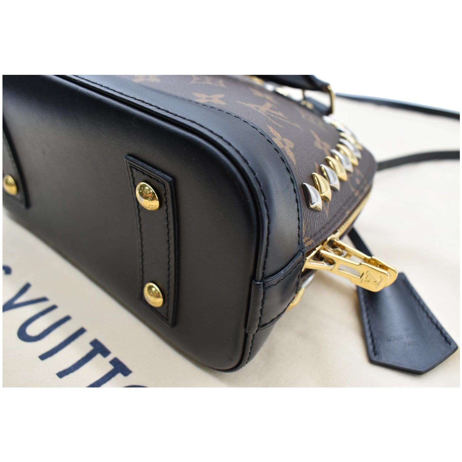 LO-LV bags 14938