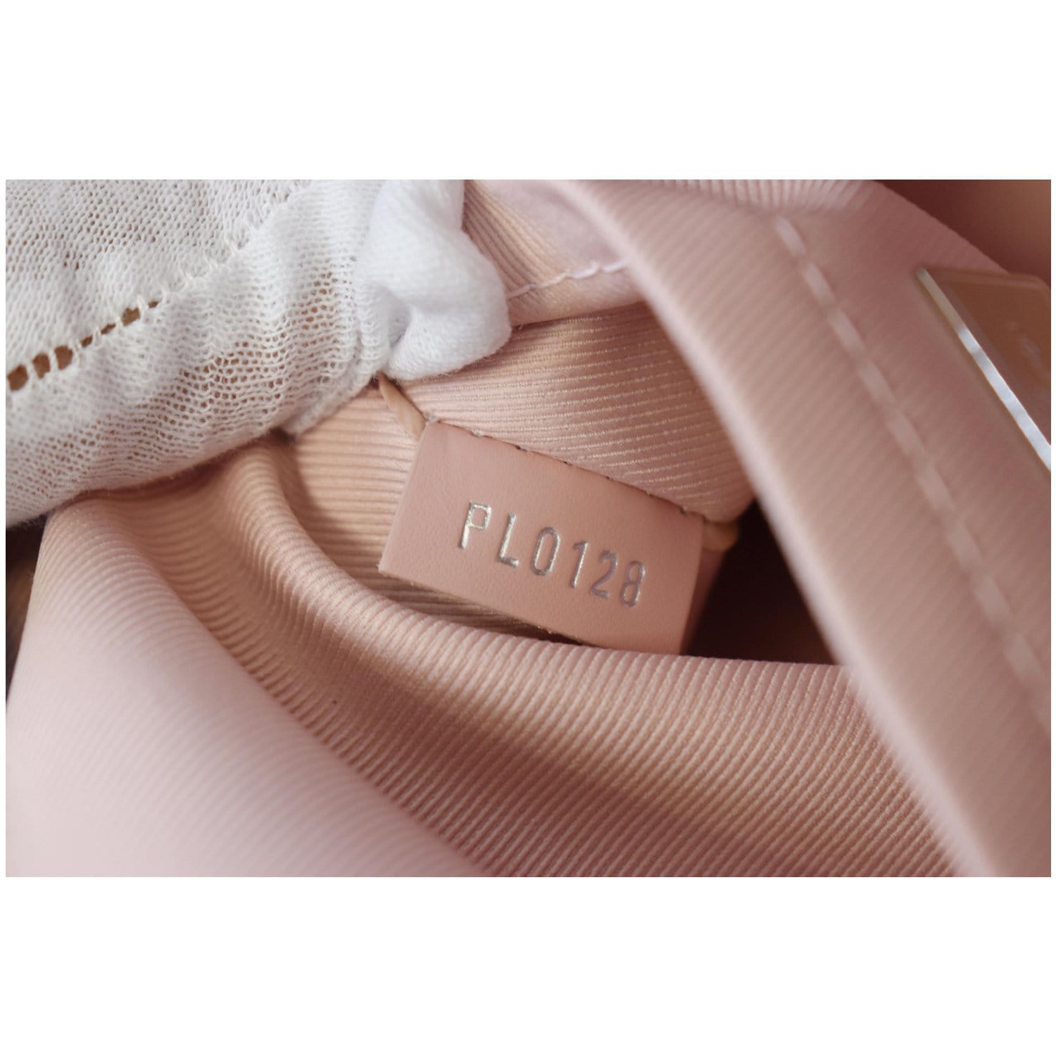 LO-LV bags 9448
