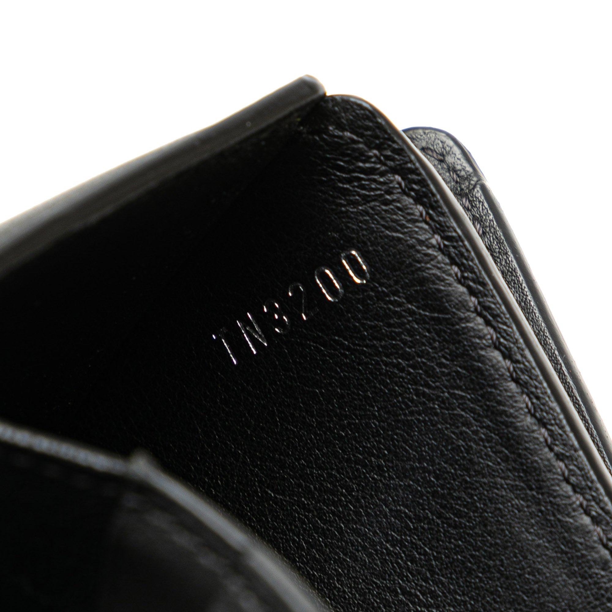 LO-LV bags 4910