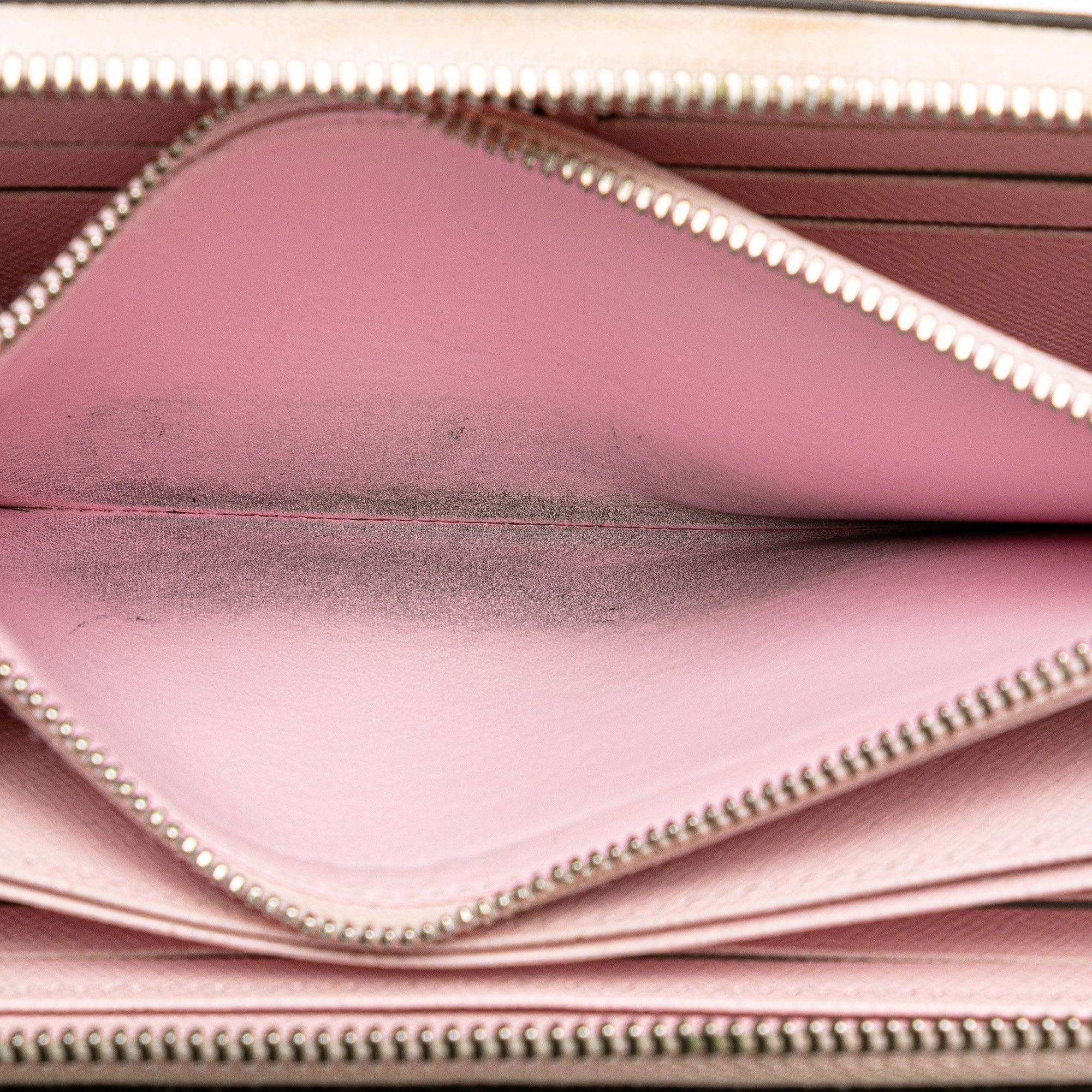 LO-LV bags 4880