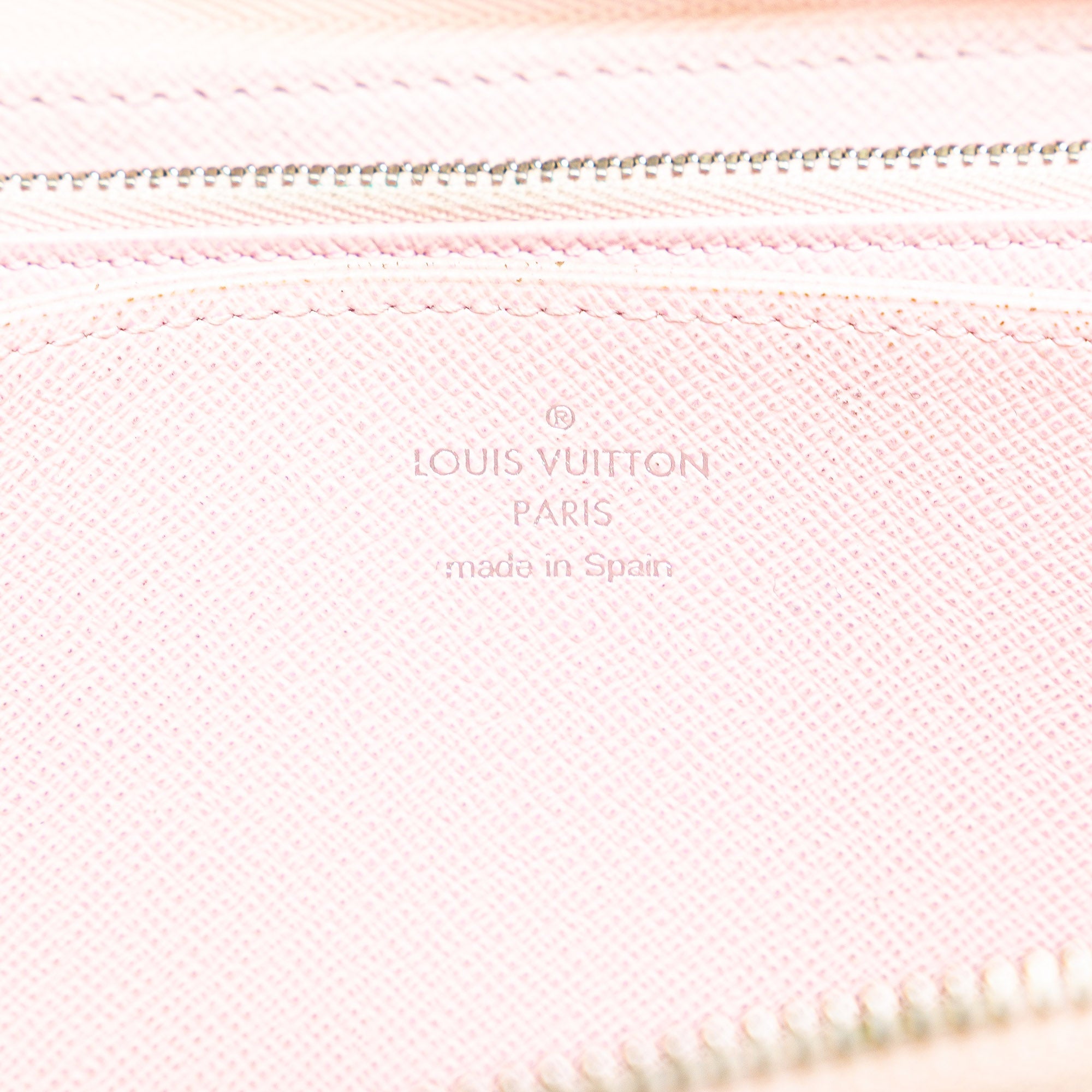 LO-LV bags 4880