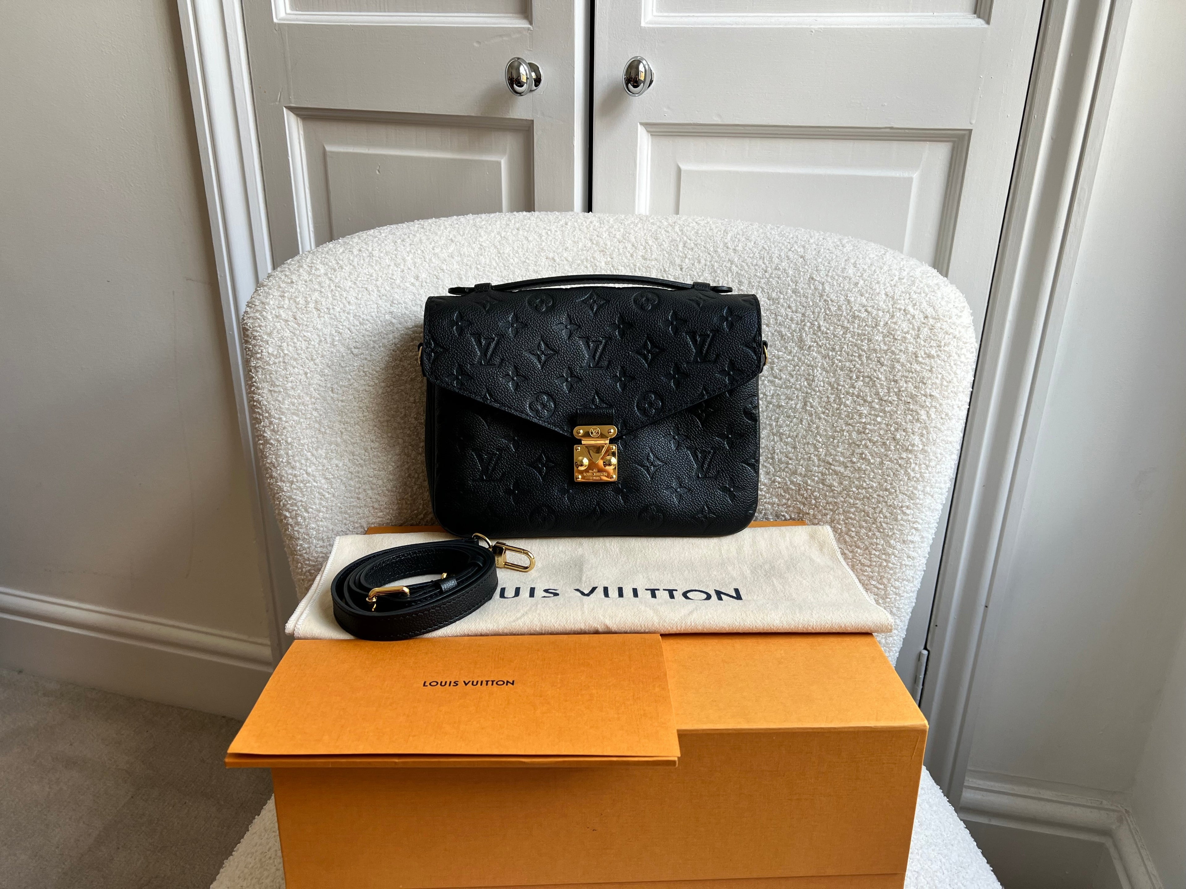 Pochette Metis