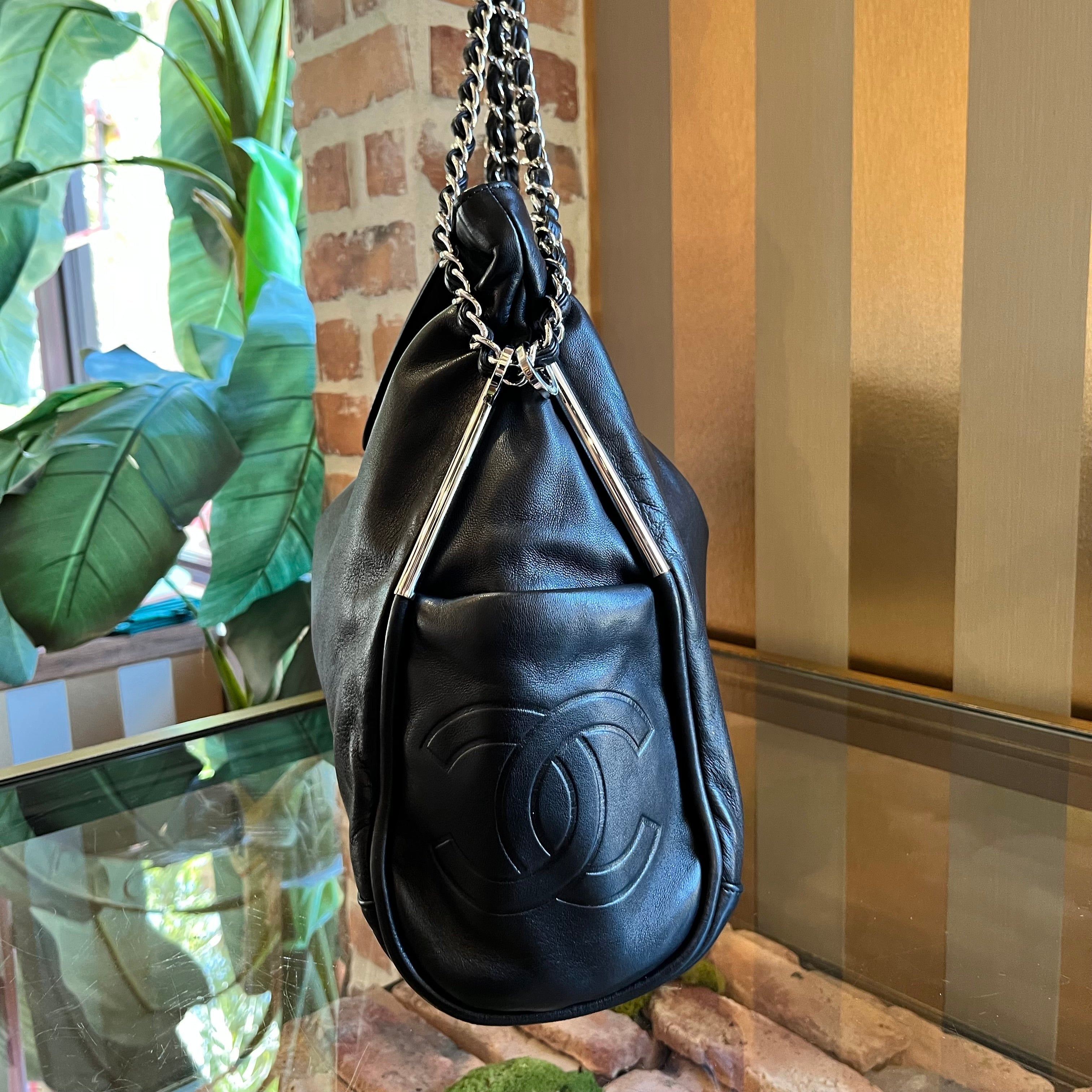 CHL Ultimate Soft Lambskin Hobo ADI1180