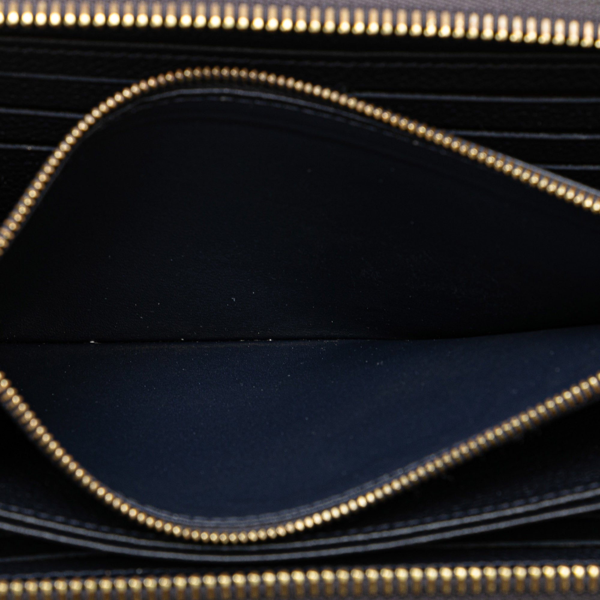 LO-LV bags 4930