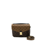 Pochette Metis