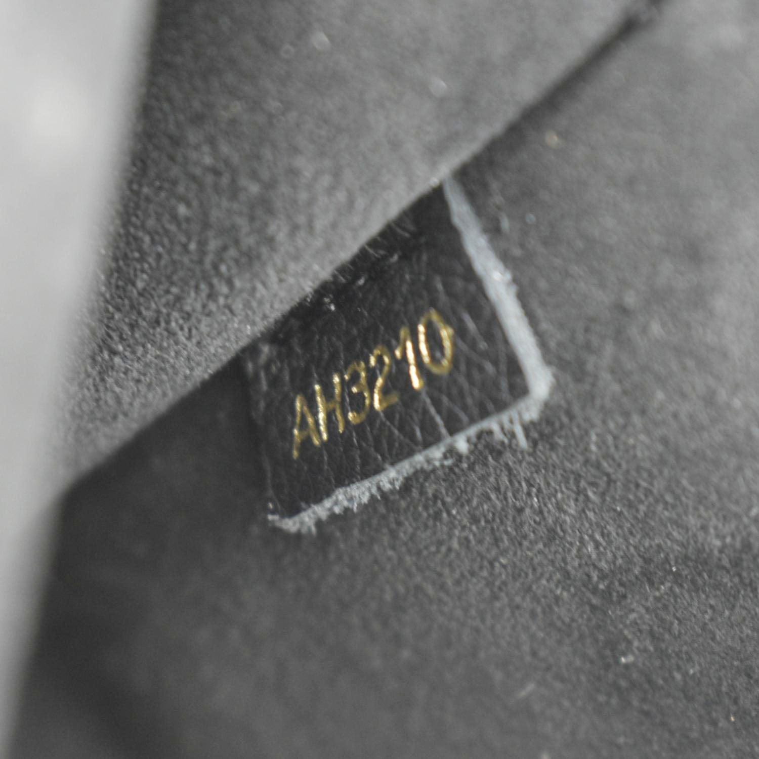 LO-LV bags 2800