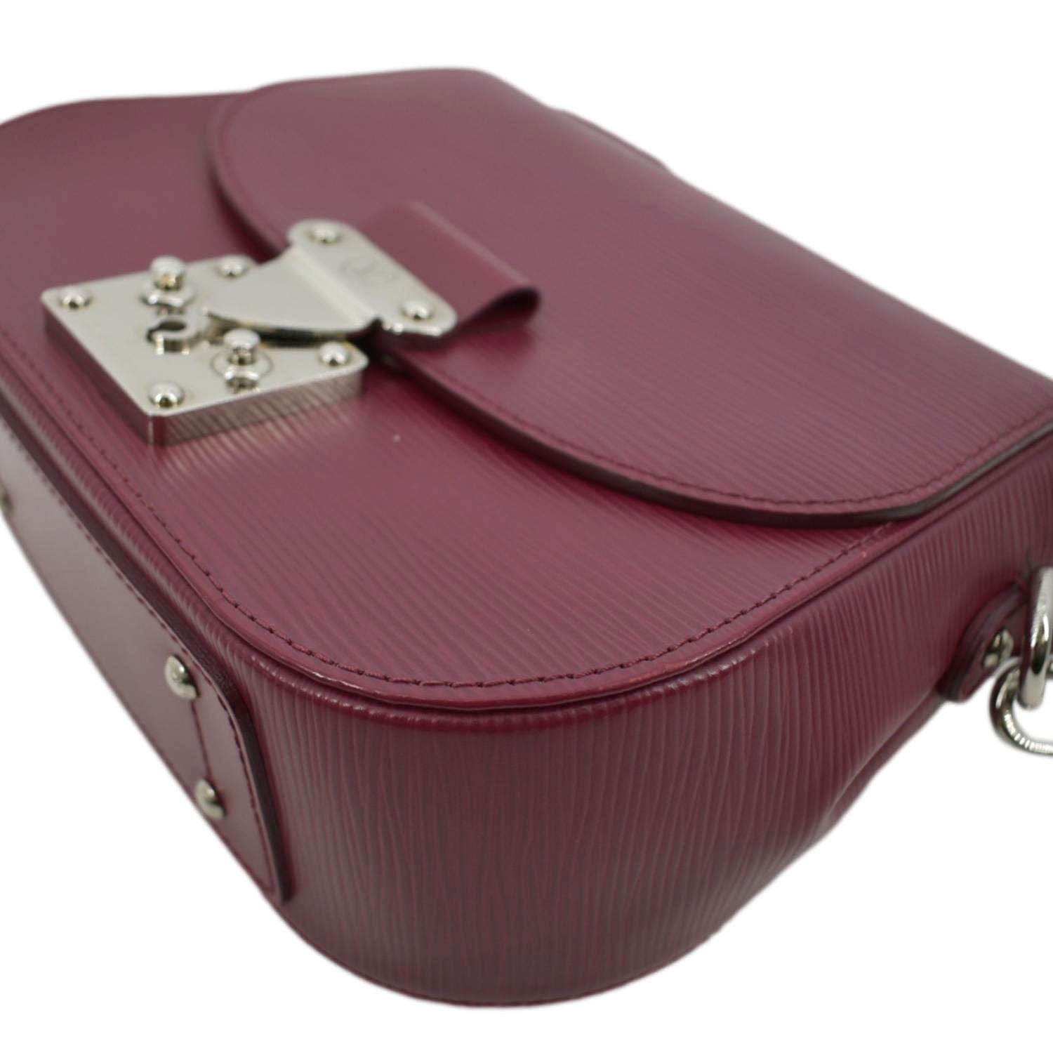 LO-LV bags 2246
