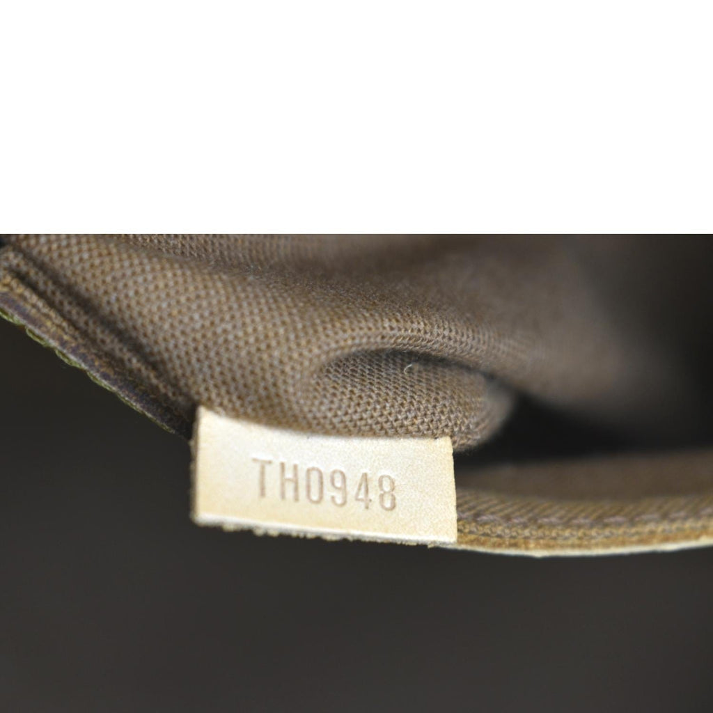 LO-LV bags 8815