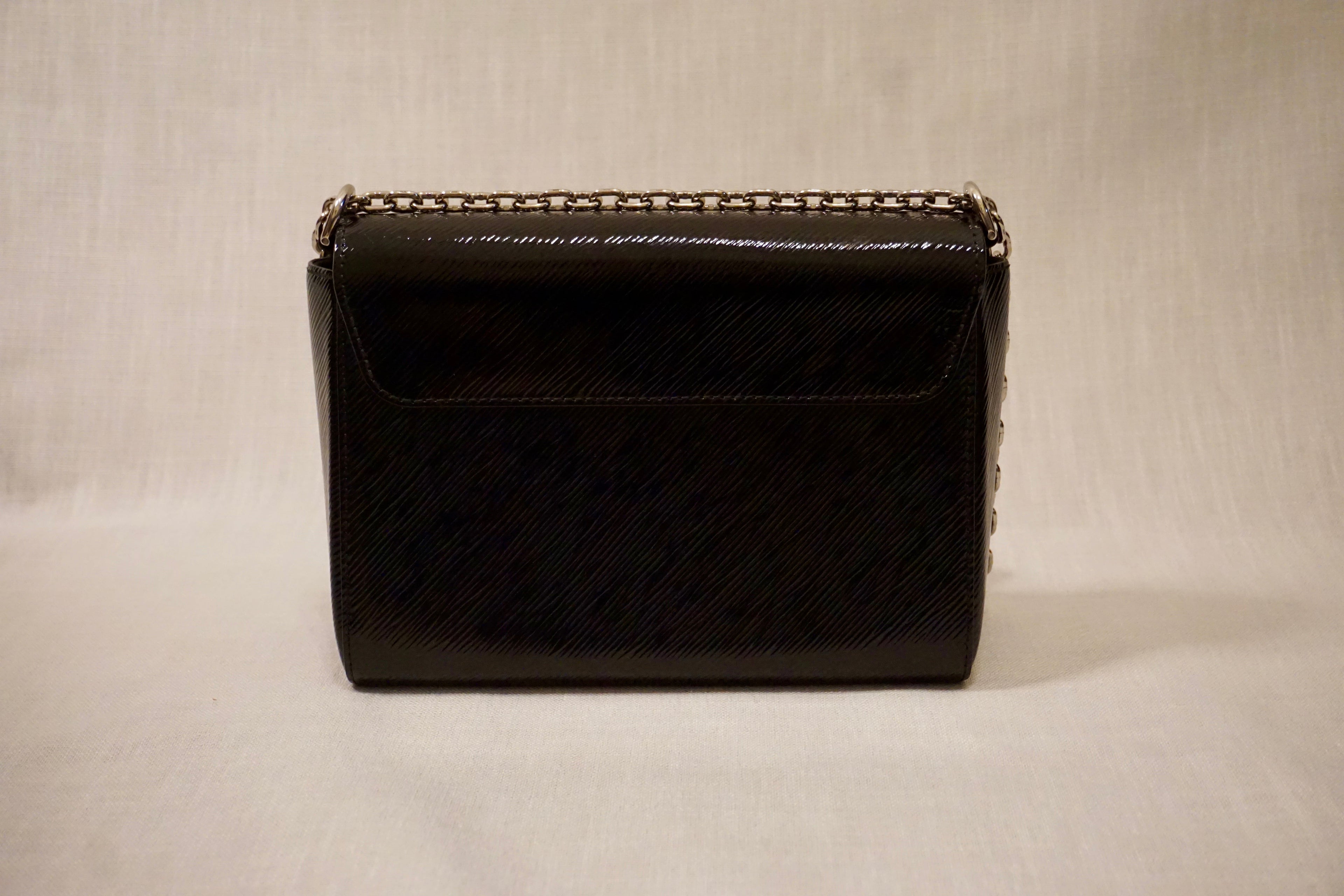 LO-LV bags 2563